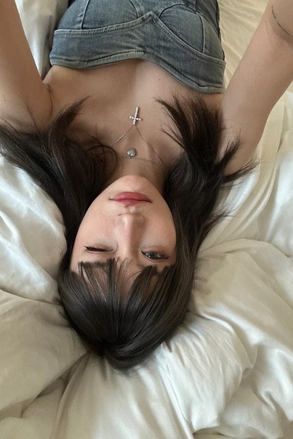 Bing Er — 167 cm, asian, Bur Dubai (2/4)