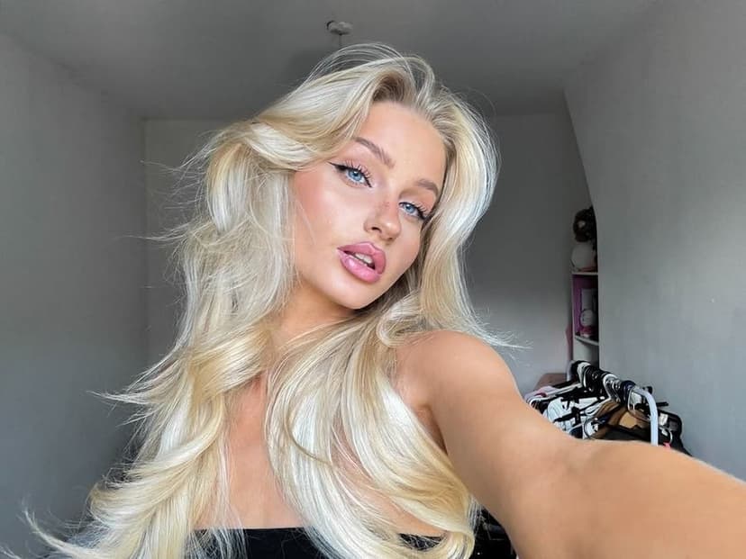 Diona — slim, blonde hair, Dubai Marina (2/6)