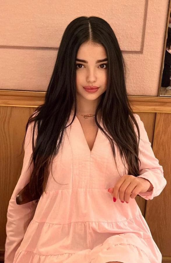 Oli — 170 cm, caucasian, Deira (3/4)