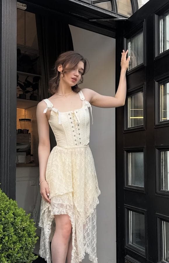 Shura, French · Female escort, Deira