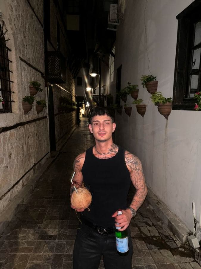 Cem — mixed, anal, Dubai Marina (7/8)