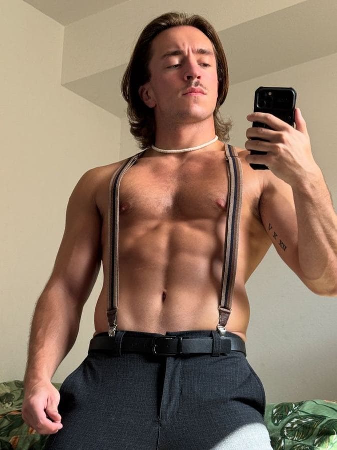 Occitan — Russian · Male escort
