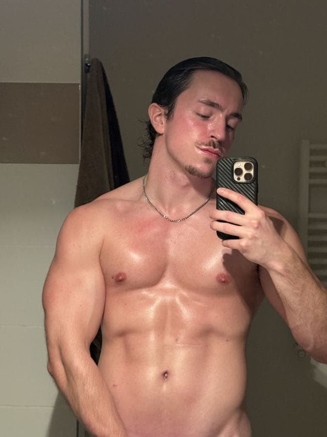 Occitan — 175 cm, slavic, Al Barsha (3/8)