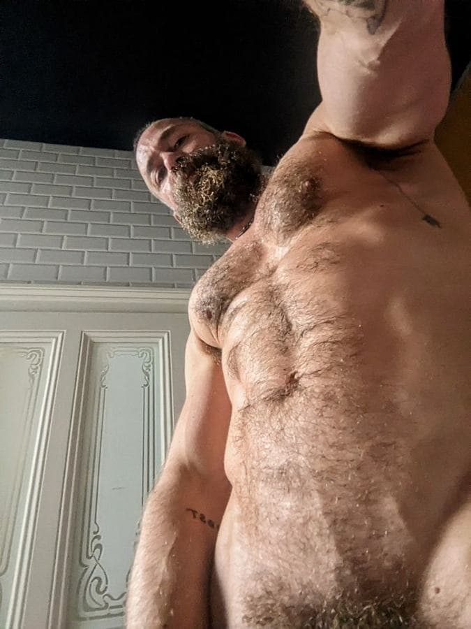 Viking — 183 cm, slavic, Downtown (3/8)
