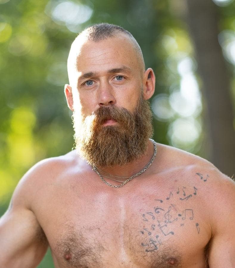 Viking — brown hair, 183 cm, Downtown (6/8)