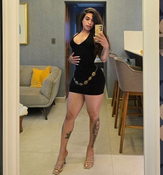 Alessa — Brazilian, 29, Palm Jumeirah (8/8)