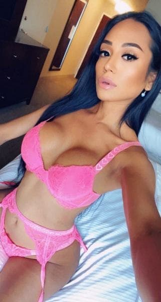 Alma — Brazilian · Trans escort