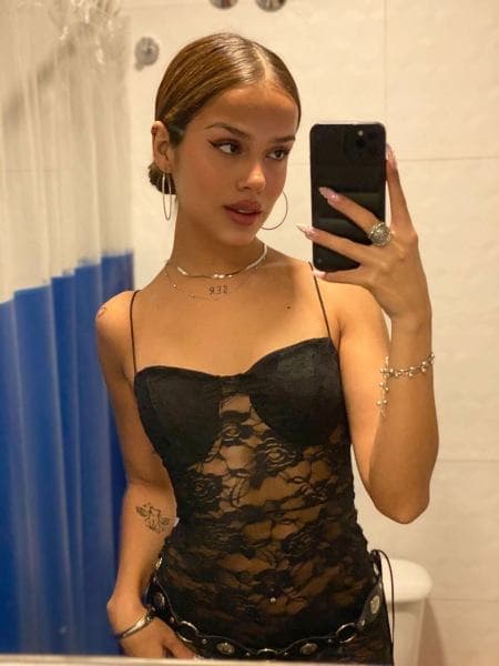 Gia — 161 cm, latina, Business Bay (3/5)