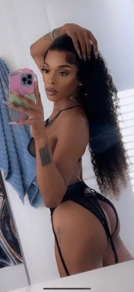 Kassidy — 25, regular, Al Barsha (5/8)