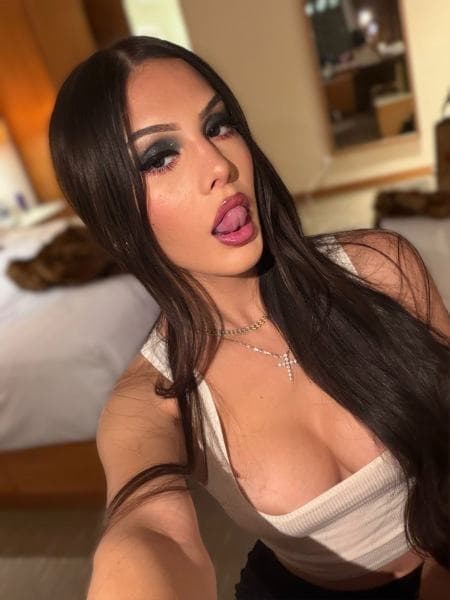Keke — 20, regular, Downtown (5/8)