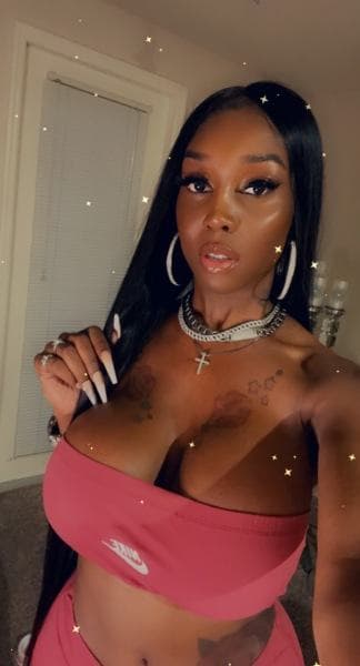 Kimmy, Brazilian · Trans escort, JBR