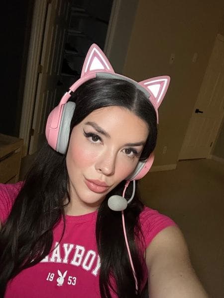 Leah — 24, regular, TECOM (5/8)
