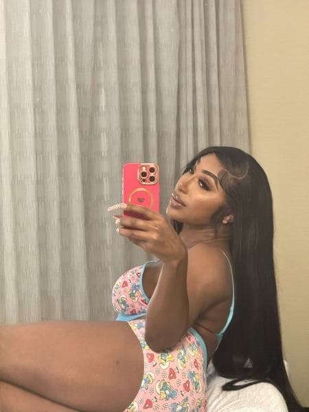 Tammy — 28, curvy, Al Barsha (5/8)